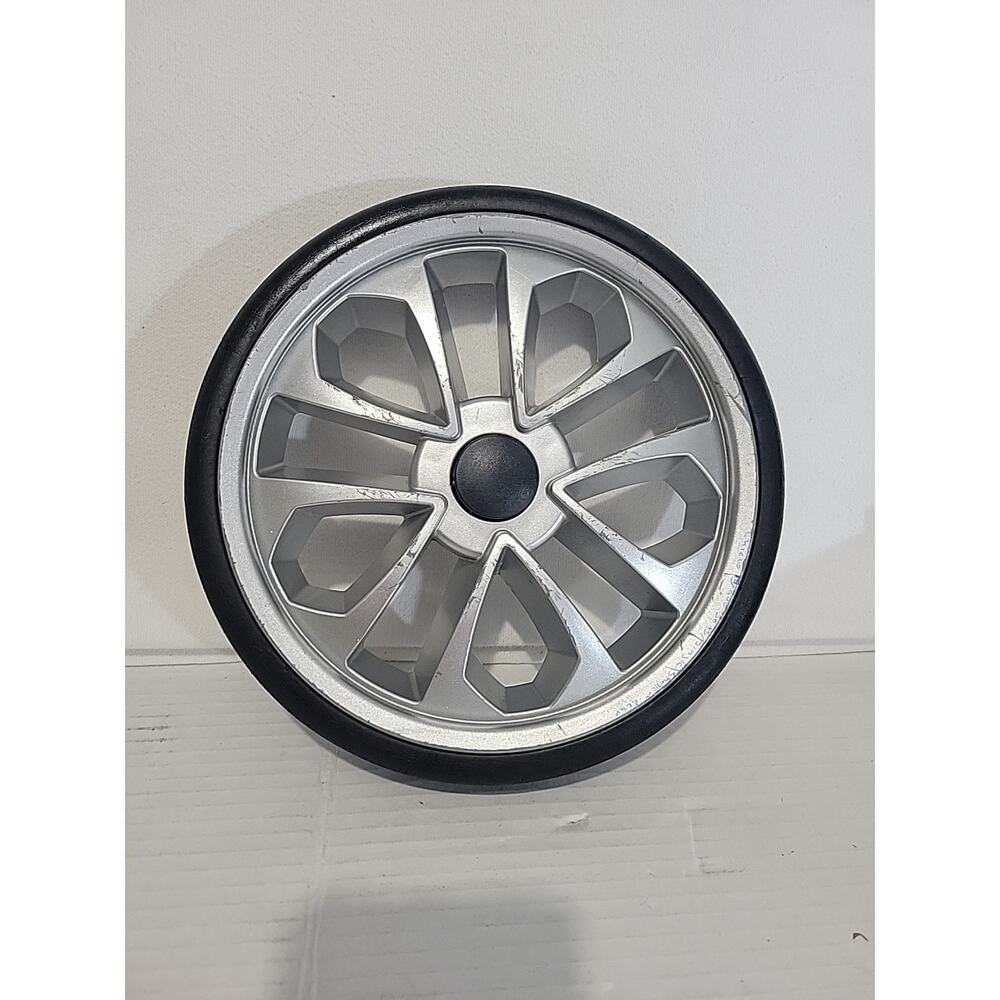 Chicco Bravo 30 TS Single Stroller Rear Wheel Tire Replacement.